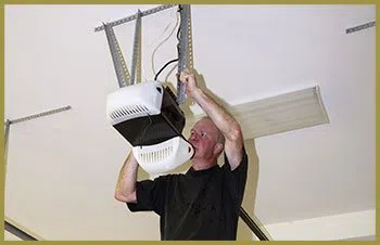 Security Garage Door Repair Service Cuyahoga Falls, OH 234-300-2061 - openers-gr-33m